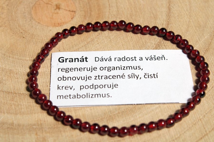 Granát - náramek 4mm kulička